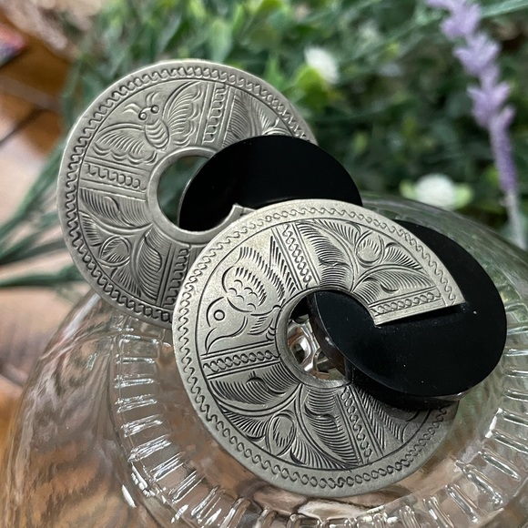 Two Pairs of Silver Engraved Round Earrings and and Lucite Large Hoop Earrings - Picture 5 of 8